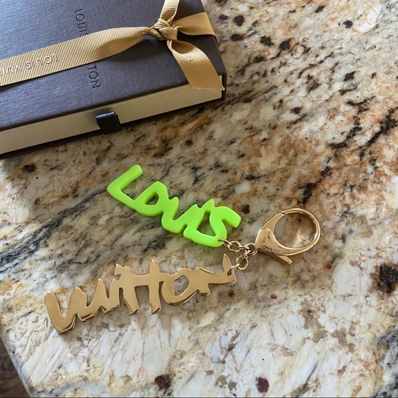 Louis Vuitton bag charm - Picture 3 of 12